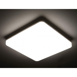 Lampe saillie carrée salle de bain