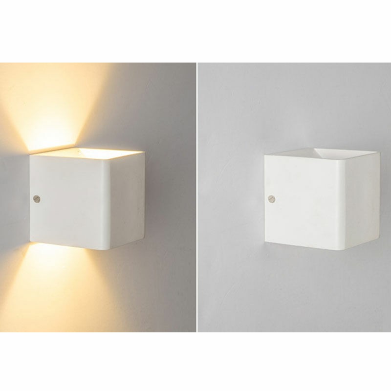Lampe saillie couloir Lampe saillie couloir