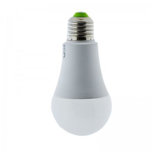 Ampoule LED E27 7W  capteur crépusculaire