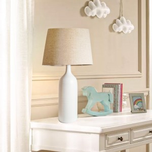 Lampe en céramique Betty