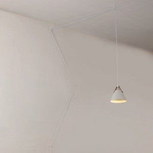 lampe suspendue blanche prise