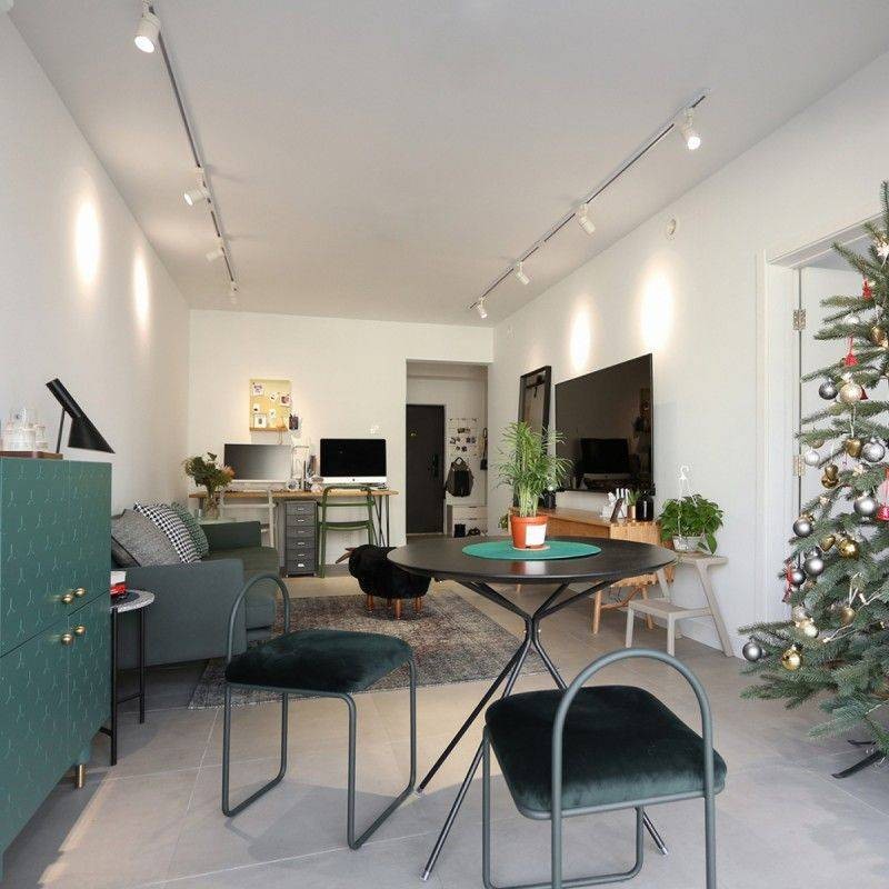 Spot GU10 orientable pour rail monophasé Spot GU10 orientable pour rail monophasé