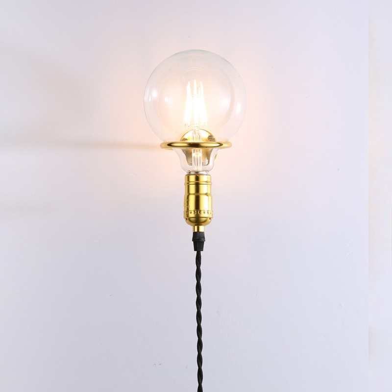 lampe murale avec prise