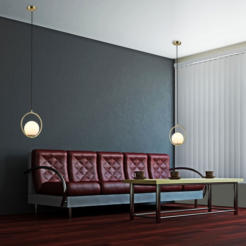 Lampe suspendue boule de cristal "KATE" Lampe suspendue boule de cristal "KATE"