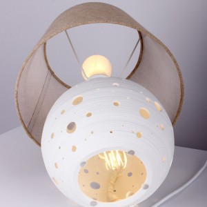 Lampe de table en porcelaine à double éclairage 2x25W E27