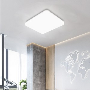 Plafonnier carré 24W 2640lm IP54