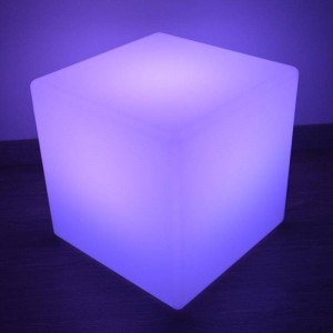 Cube LED lumineux RGBW 40cm
