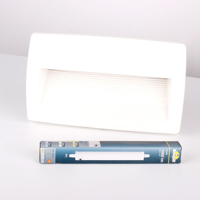 Balise "Lorenza 270" R7S 10.5W CCT IP55 Balise "Lorenza 270" R7S 10.5W CCT IP55