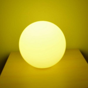 Boule lumineuse LED RGBW 30cm