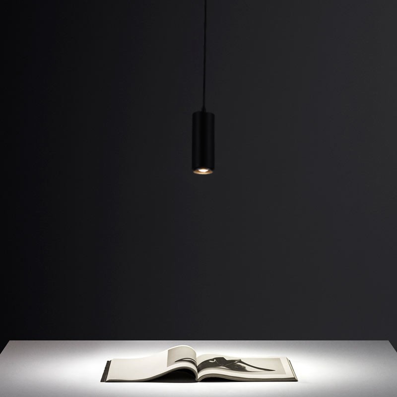 Suspension avec angle d'éclairage réglable 8W 2800K