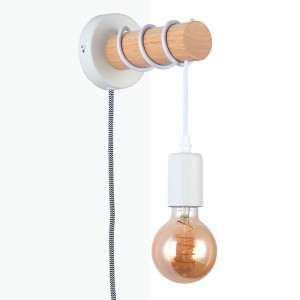 Lampe murale en bois avec interrupteur et prise "MILA"