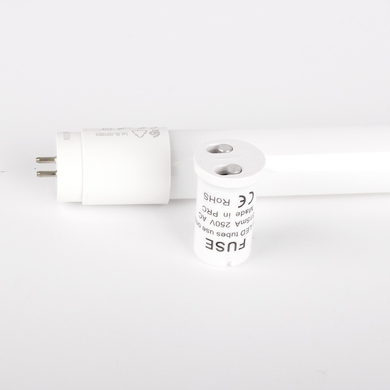 Tube LED T8 9W 600mm en verre 140 LM/W Tube LED T8 9W 600mm en verre 140 LM/W