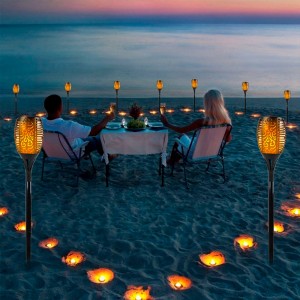 Flambeau solaire LED avec ampoule effet feu