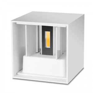 Lot de 4 appliques murales "KURTIN" 6W ouverture lumineuse réglable