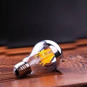 Ampoule LED effet miroir