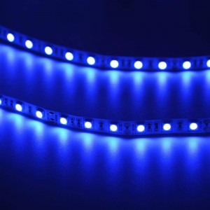 Ruban Led ultraviolet puissant pour lumière noire - 120 Leds/M - Deco Led  Eclairage