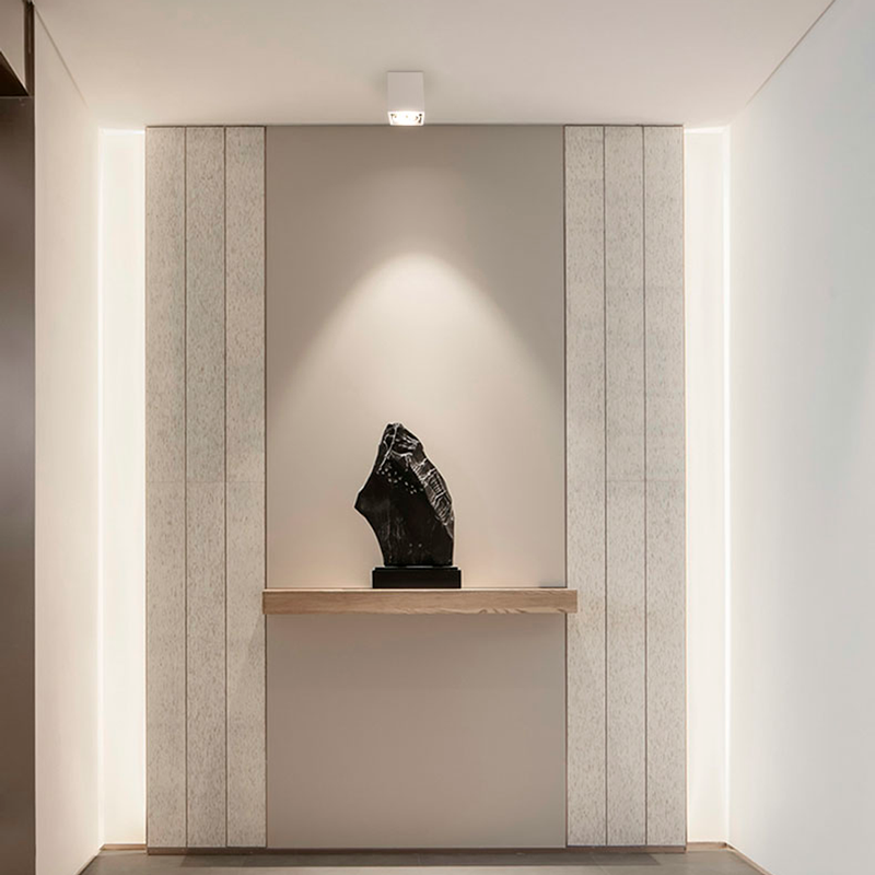 Plafonnier orientable Plafonnier orientable