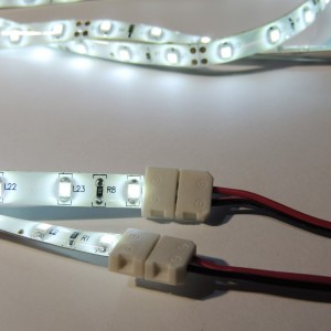 Connecteur ruban à ruban LED 8mm avec câble