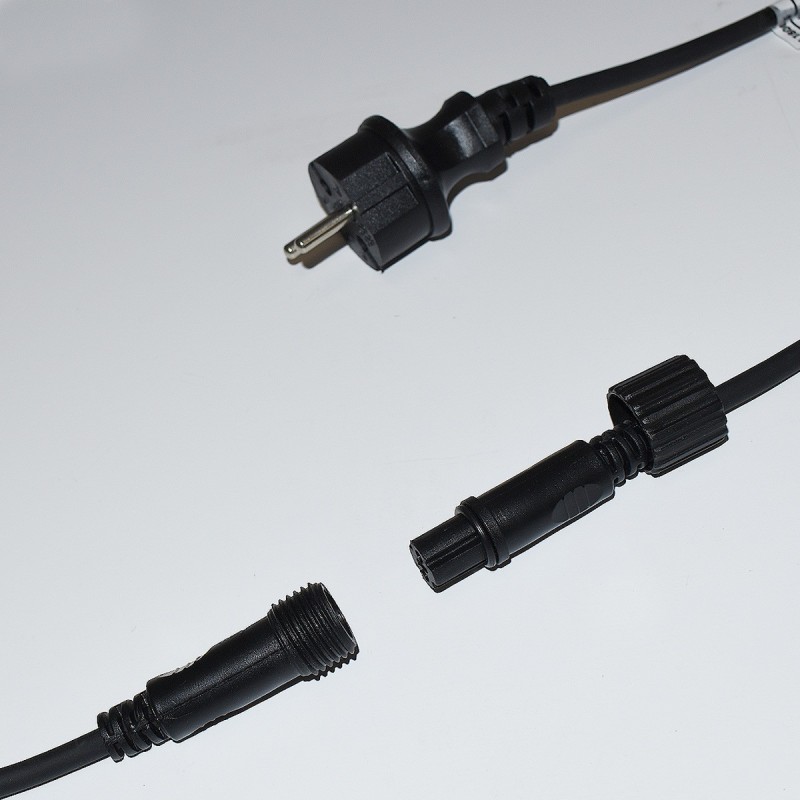 Connecteur mâle/femelle au début et connecteur femelle à la fin Connecteur mâle/femelle au début et connecteur femelle à la fin
