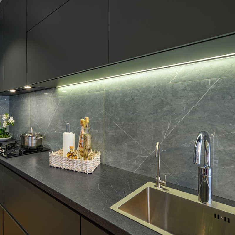 Profilé encastré avec diffuseur opale