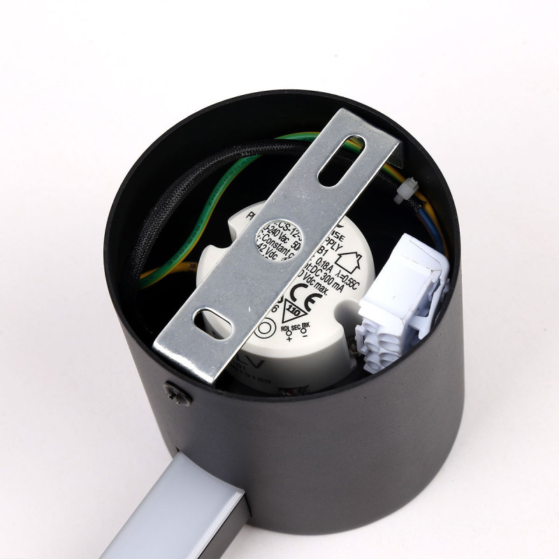 Tension nominale : 220-240 V/AC Tension nominale : 220-240 V/AC