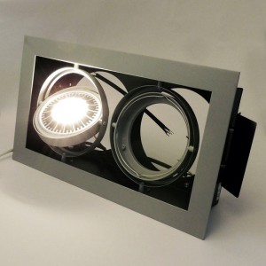Cardan en acier pour deux ampoules QR111 LED