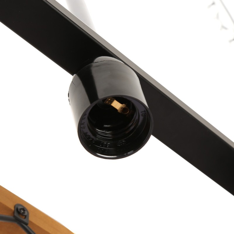 Fonctionne avec ampoules E27 (non fournies) Fonctionne avec ampoules E27 (non fournies)