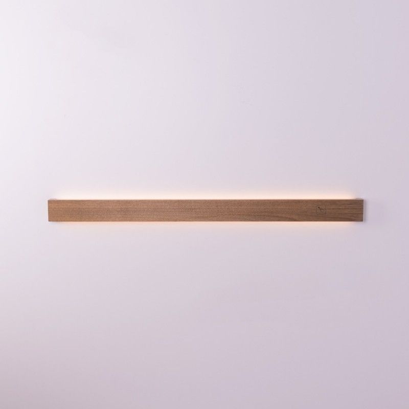Applique linéaire en bois