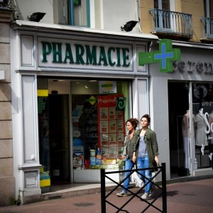 Croix type pharmacie LED RGB multicolore programmable P6 - Extérieur