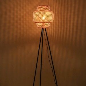 Lampe sur pied en osier