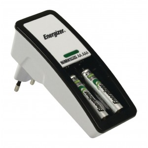 Mini chargeur de piles Energizer 2 HR03 (AAA) 700mAh avec 2 piles incluses