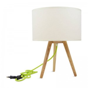 Lampe de table en bois