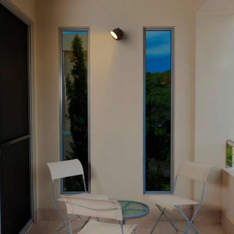 Applique extérieure avec détecteur de présence Applique extérieure avec détecteur de présence