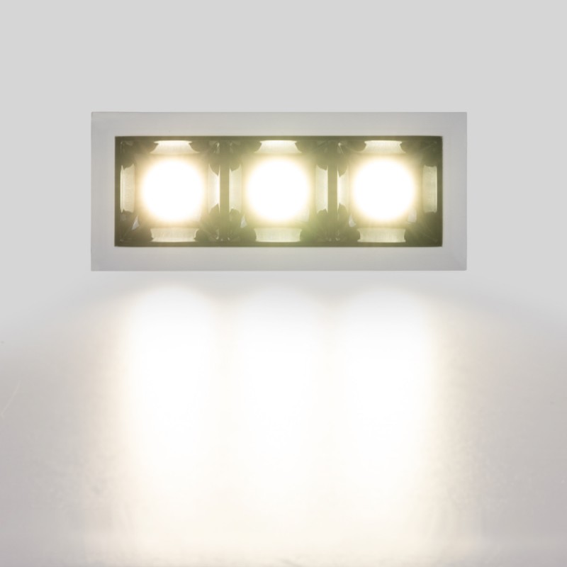 Spot linéaire LED 6W encastrable blanc neutre Spot linéaire LED 6W encastrable blanc neutre