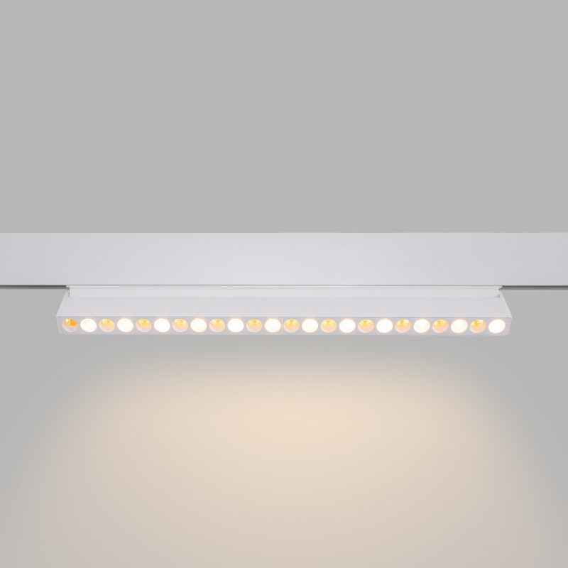 Linéaire blanc CCT sur rail magnétique