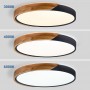 Lampe de plafond en bois et polycarbonate