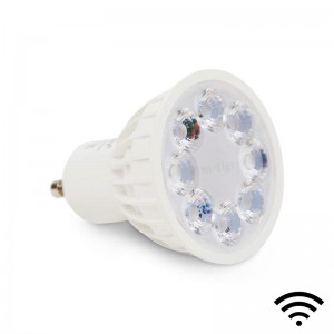 E27 Ampoule à changement de couleur 10w Rgbw Ampoules LED Éclairage d' ambiance avec télécommande 21key Double fonction de mémoire 12 choix de  couleurs pour la fête à domicile