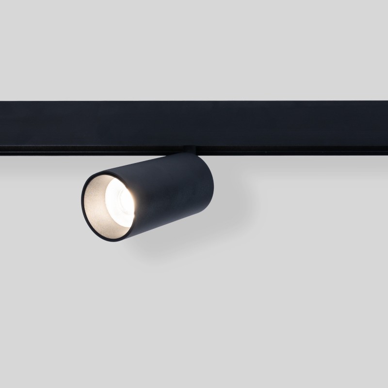 Éclairage sur rail inclinable