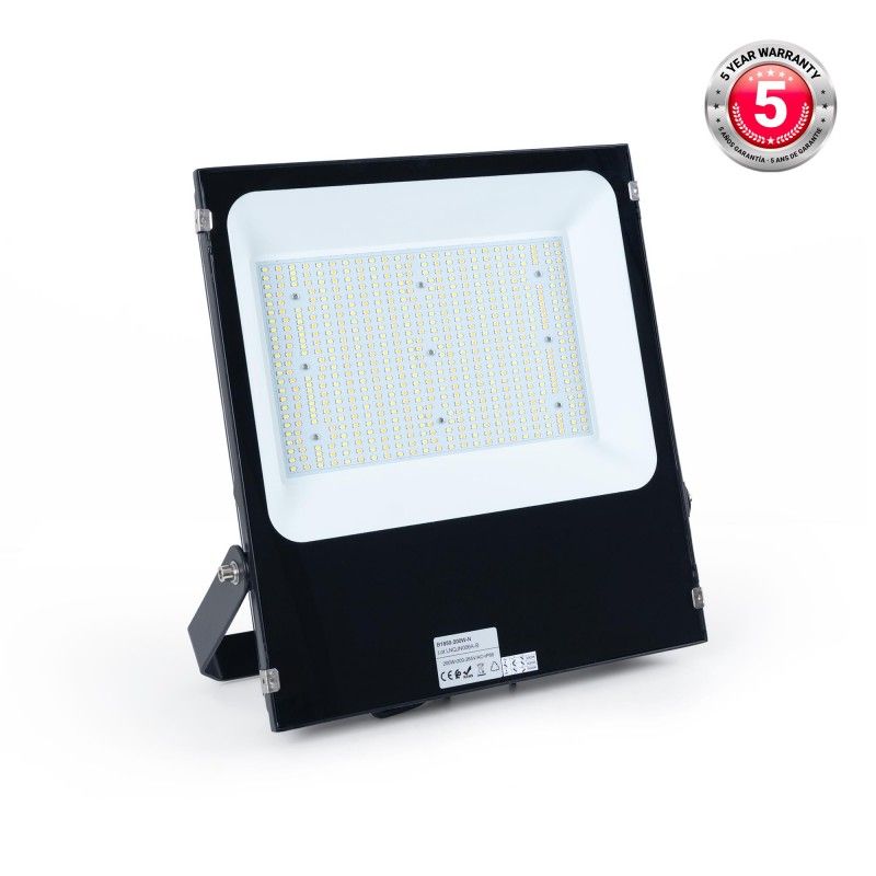 Projecteur LED extérieur 200W CCT - Série "PRO" - 110lm/W - IP66 | spot led exterieur Projecteur LED extérieur 200W CCT - Série "PRO" - 110lm/W - IP66 | spot led exterieur