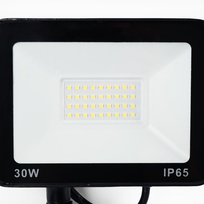Projecteur LED extérieur avec détecteur de mouvement PIR - 30W - IP65 - 6000K Projecteur LED extérieur avec détecteur de mouvement PIR - 30W - IP65 - 6000K