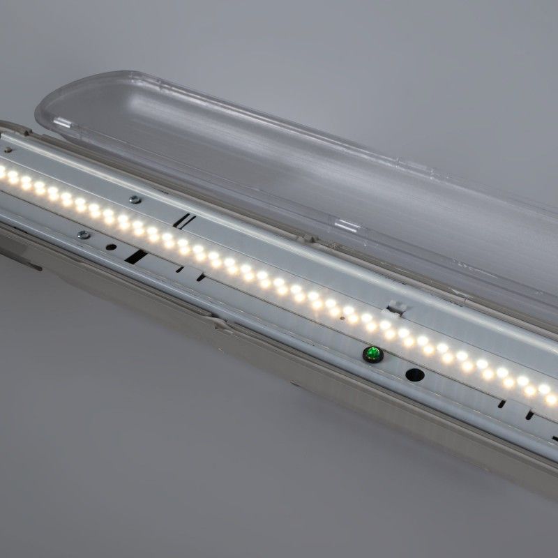 Réglette LED étanche / Lampe de secours - CCT - Connectable - 120cm - 40W - IP65