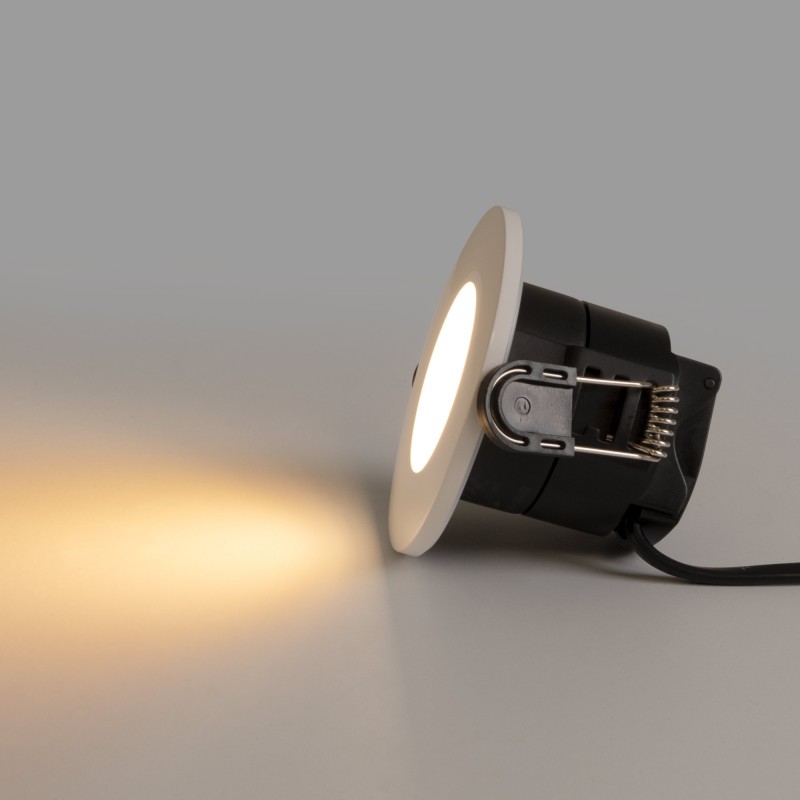 Spot encastrable LED CCT - 6W - Dimmable TRIAC - Ø68mm - IP65 - Blanc Spot encastrable LED CCT - 6W - Dimmable TRIAC - Ø68mm - IP65 - Blanc