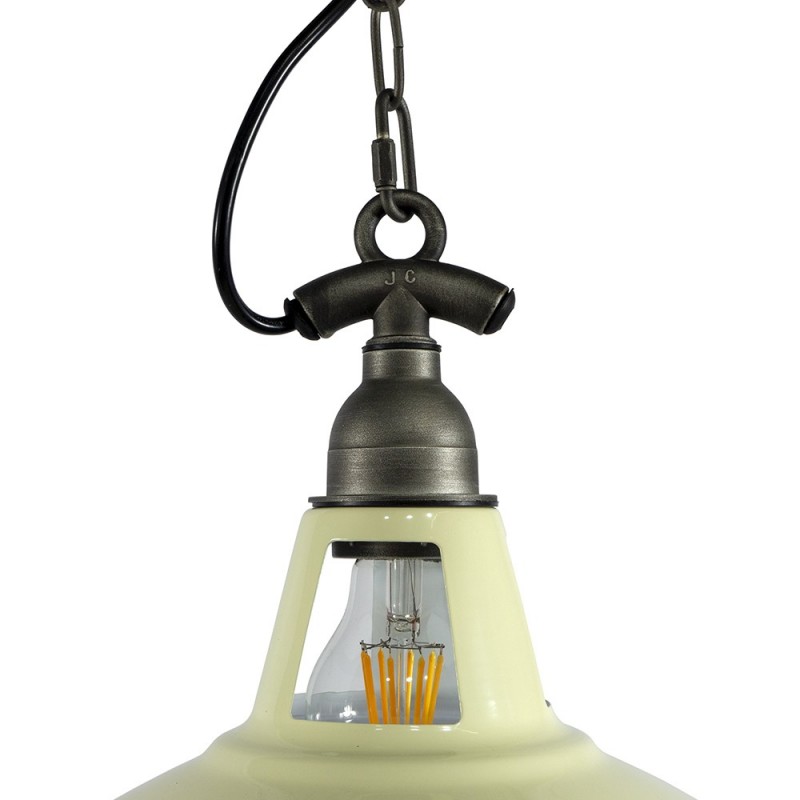 Eclairage original avec chaîne Eclairage original avec chaîne