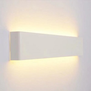 Applique murale LED couloir