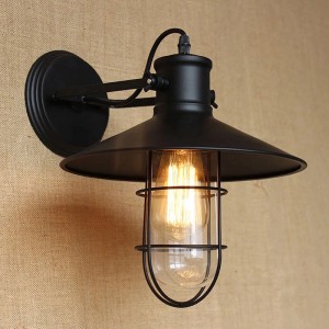 Lampe saillie noire grille