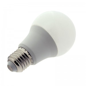 Ampoule LED E27 9W A60
