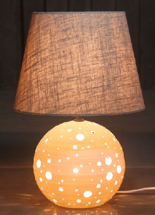 Lampe de table planète porcelaine