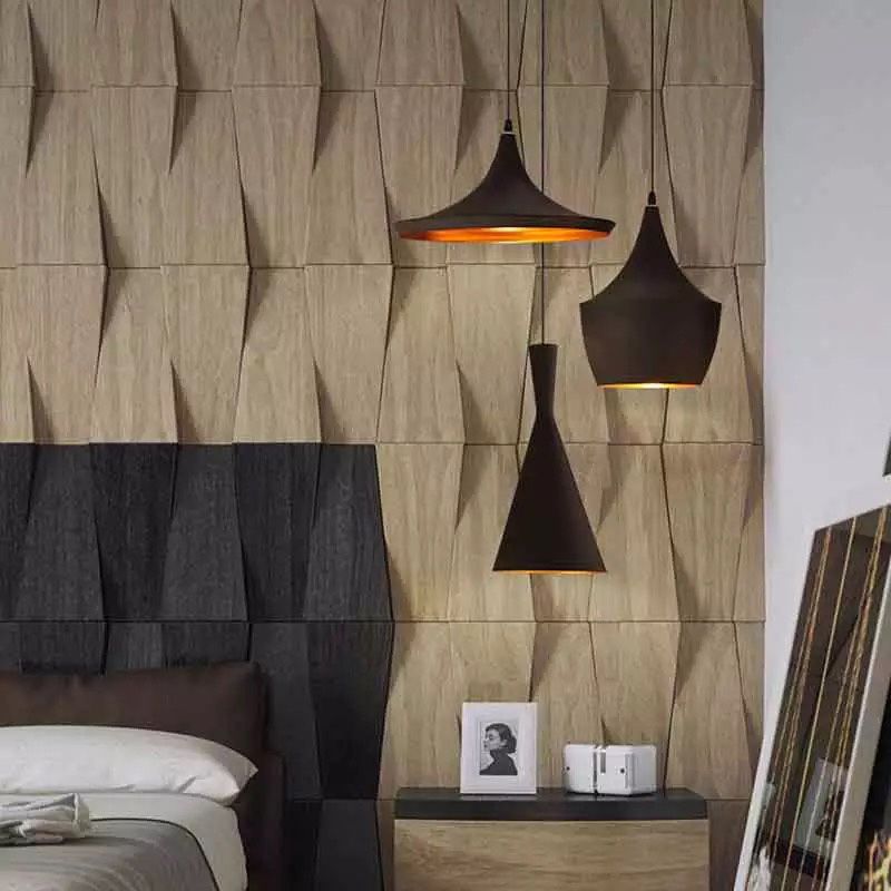 suspension design noir et doré chambre