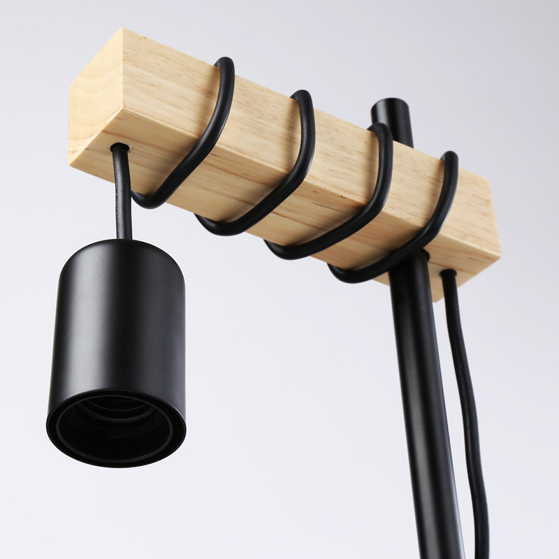 lámpara de madera colgante
