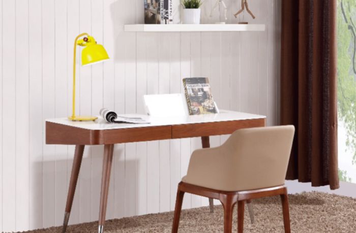 lampe de bureau métal jaune